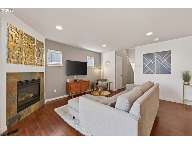 8962 Sw 75TH Pl, Portland, OR 97223