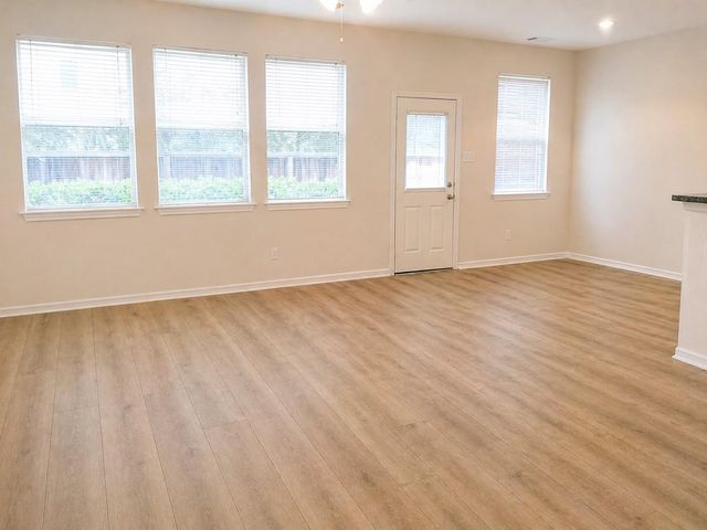 203 N Burberry Park Circle, The Woodlands, TX 77382