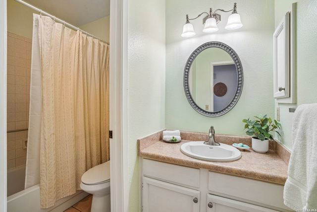 16319 Falcon Hill St, San Antonio, TX 78247