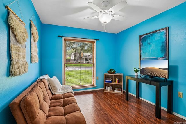 16319 Falcon Hill St, San Antonio, TX 78247