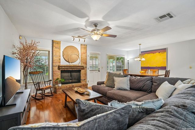 16319 Falcon Hill St, San Antonio, TX 78247
