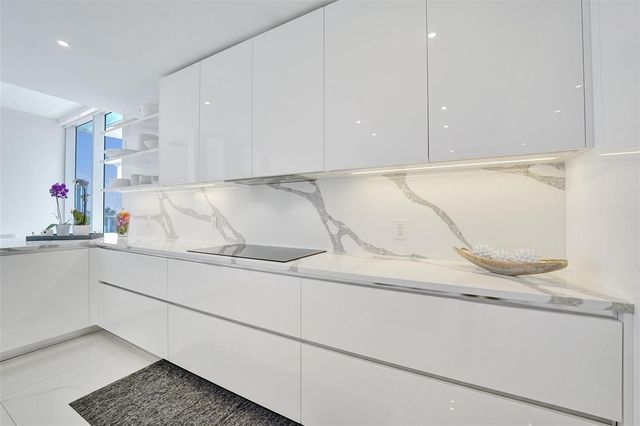 920 Intracoastal Drive 503, Fort Lauderdale, FL 33304