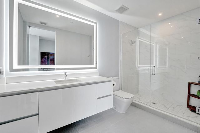 920 Intracoastal Drive 503, Fort Lauderdale, FL 33304