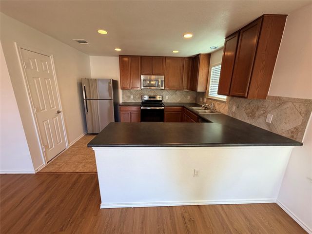 13412 Guarnere DR, Del Valle, TX 78617