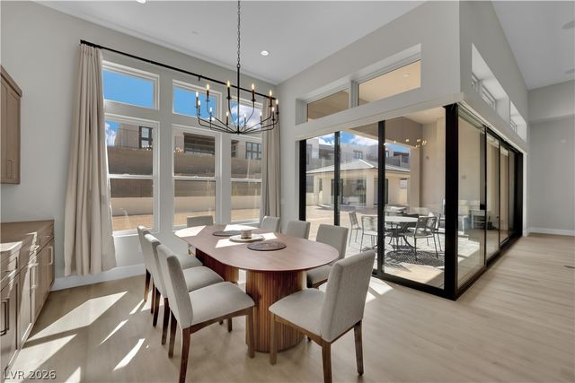 10973 Horizon Ledge Avenue, Las Vegas, NV 89135