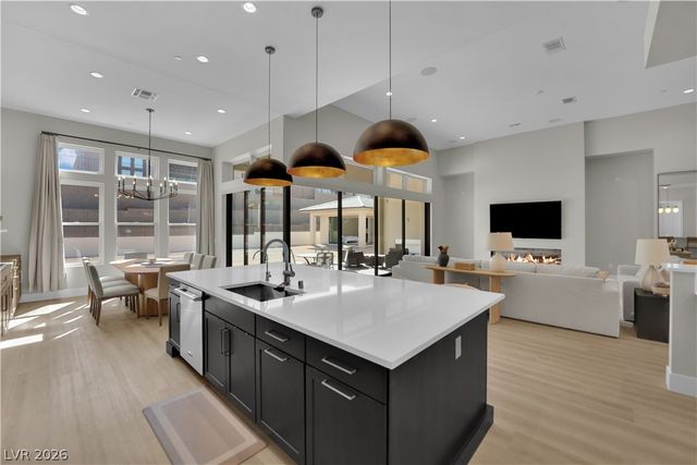 10973 Horizon Ledge Avenue, Las Vegas, NV 89135