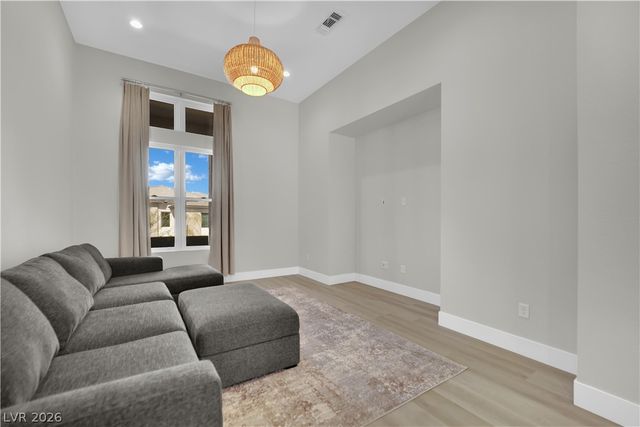 10973 Horizon Ledge Avenue, Las Vegas, NV 89135