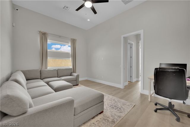 10973 Horizon Ledge Avenue, Las Vegas, NV 89135