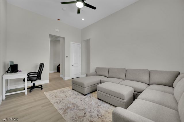 10973 Horizon Ledge Avenue, Las Vegas, NV 89135