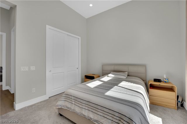 10973 Horizon Ledge Avenue, Las Vegas, NV 89135