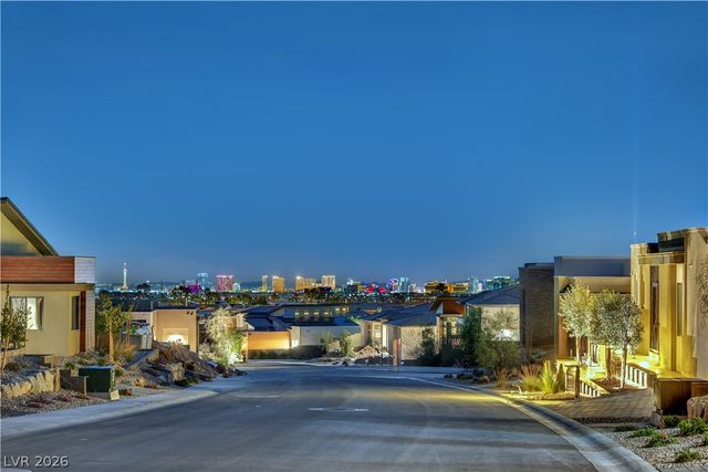 10973 Horizon Ledge Avenue, Las Vegas, NV 89135