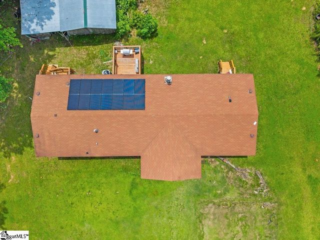 136 Topaz Drive, Gray Court, SC 29645