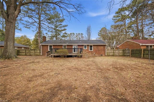 5513 W Norfolk RD, Portsmouth, VA 23703