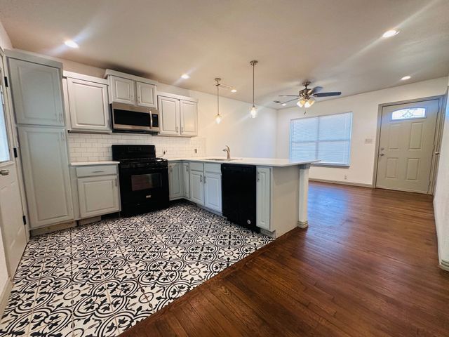 4404 Harwen Terrace, Fort Worth, TX 76133