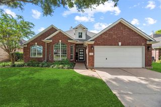 2210 Blue Water Bay Drive, Katy, TX 77494