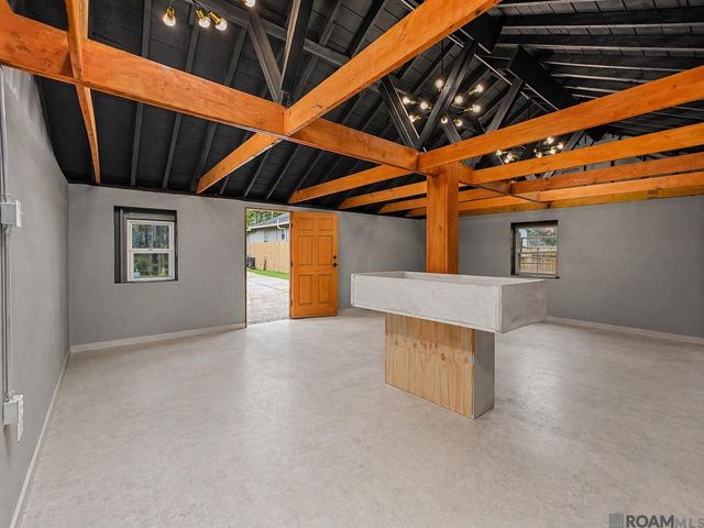 2537 Madison Ave, Baton Rouge, LA 70802