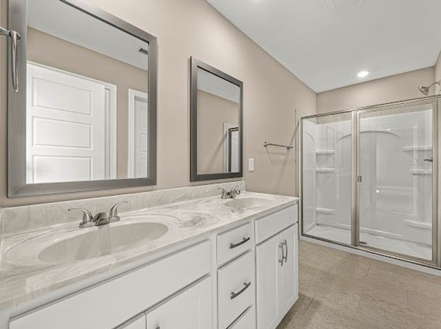 48 Echo Ridge, Oak Grove, KY 42262