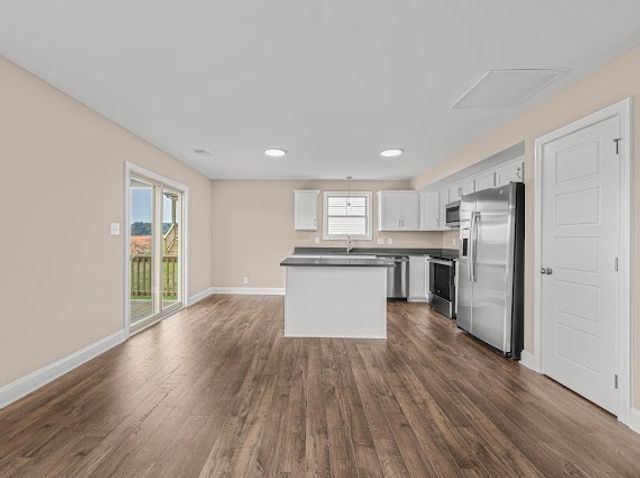 48 Echo Ridge, Oak Grove, KY 42262