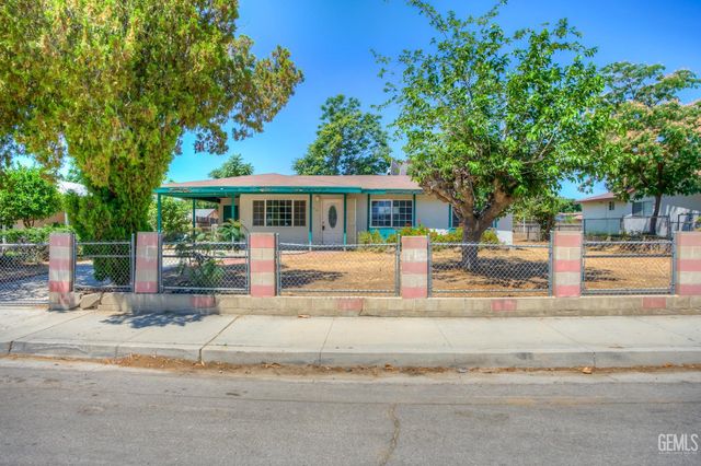 230 Sterling Road, Bakersfield, CA 93307