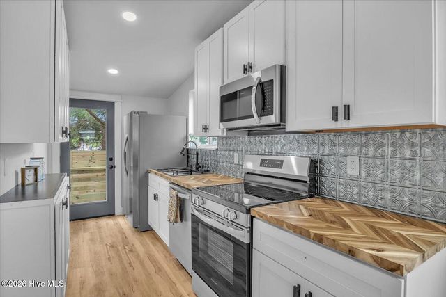1109 Dock Street, Wilmington, NC 28401