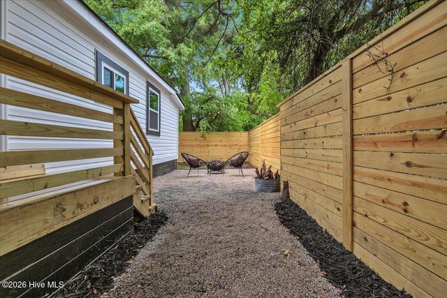 1109 Dock Street, Wilmington, NC 28401