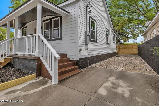 1109 Dock Street, Wilmington, NC 28401