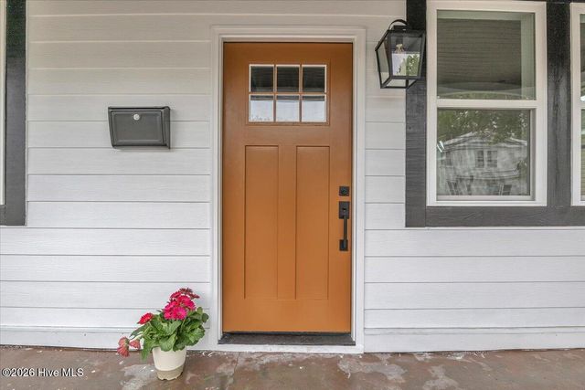 1109 Dock Street, Wilmington, NC 28401