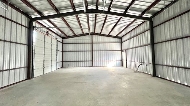 3322 N Calhoun Street, Fort Worth, TX 76106