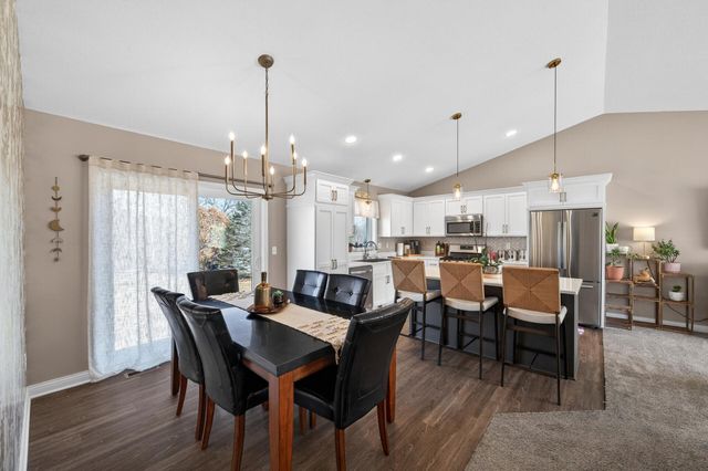 4349 218th Avenue NW, Oak Grove, MN 55303