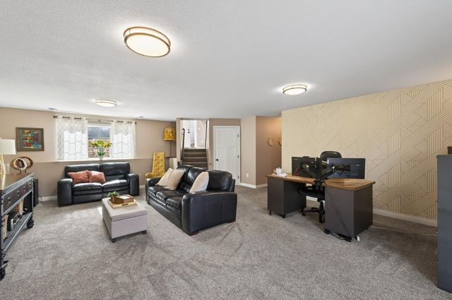 4349 218th Avenue NW, Oak Grove, MN 55303