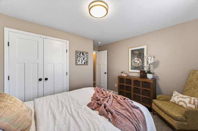 4349 218th Avenue NW, Oak Grove, MN 55303