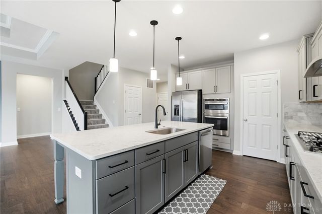 1524 Dell Glen Road, Dayton, OH 45458