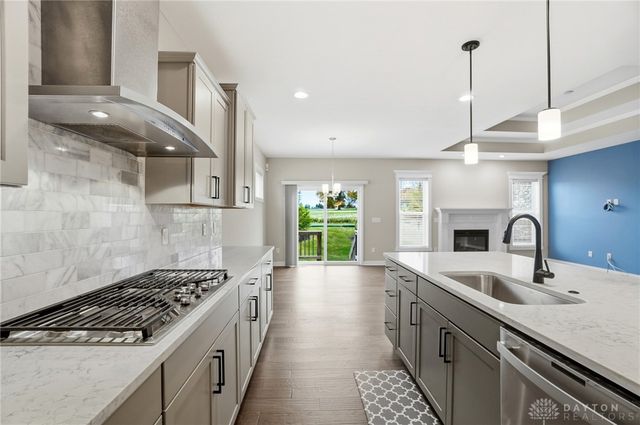 1524 Dell Glen Road, Dayton, OH 45458