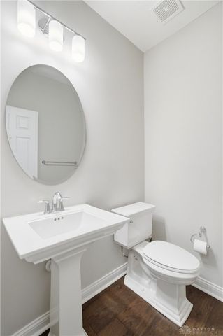 1524 Dell Glen Road, Dayton, OH 45458