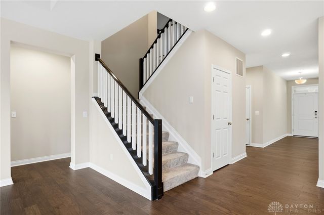 1524 Dell Glen Road, Dayton, OH 45458