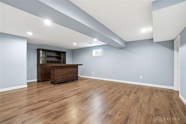 1524 Dell Glen Road, Dayton, OH 45458