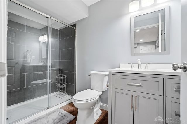 1524 Dell Glen Road, Dayton, OH 45458