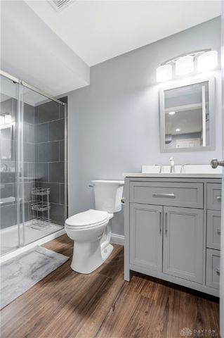 1524 Dell Glen Road, Dayton, OH 45458