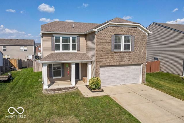638 Harvest Meadow Way, New Whiteland, IN 46184