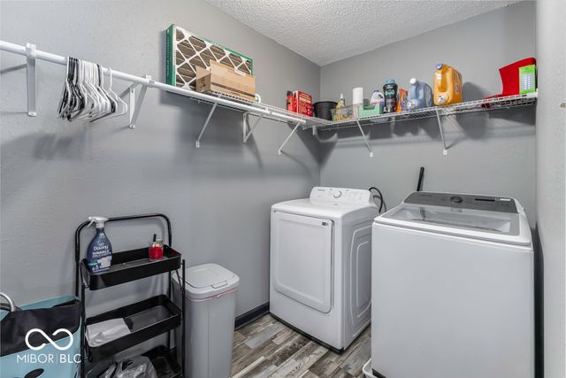 638 Harvest Meadow Way, New Whiteland, IN 46184