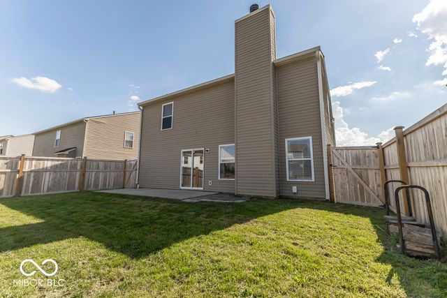638 Harvest Meadow Way, New Whiteland, IN 46184