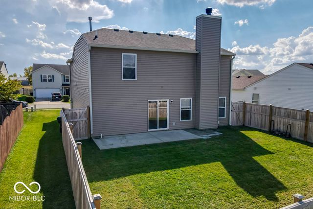 638 Harvest Meadow Way, New Whiteland, IN 46184