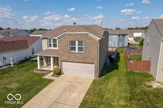 638 Harvest Meadow Way, New Whiteland, IN 46184