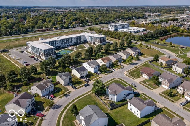 638 Harvest Meadow Way, New Whiteland, IN 46184
