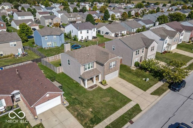 638 Harvest Meadow Way, New Whiteland, IN 46184