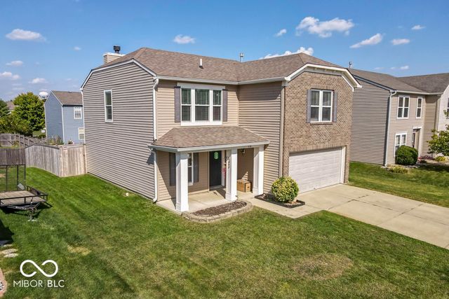 638 Harvest Meadow Way, New Whiteland, IN 46184