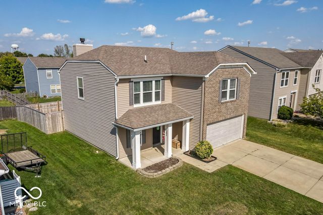 638 Harvest Meadow Way, New Whiteland, IN 46184