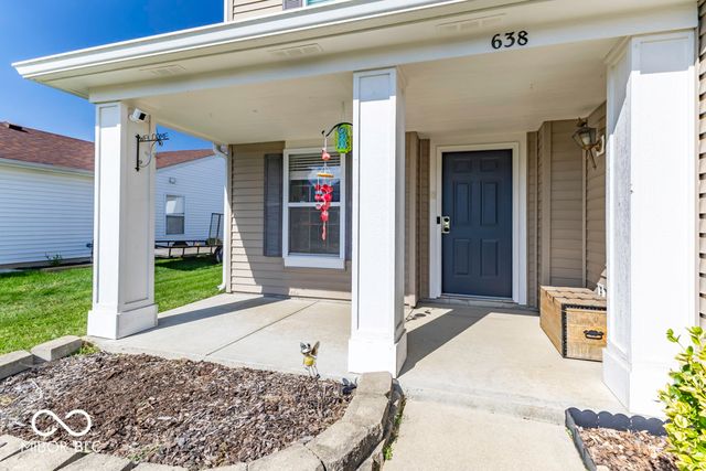 638 Harvest Meadow Way, New Whiteland, IN 46184