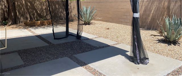 7956 Skyline View Court, Las Vegas, NV 89113