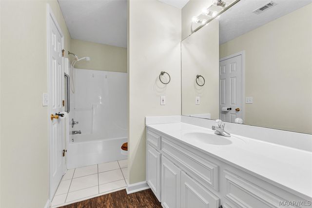725 STABLEWAY Road, Pike Road, AL 36064
